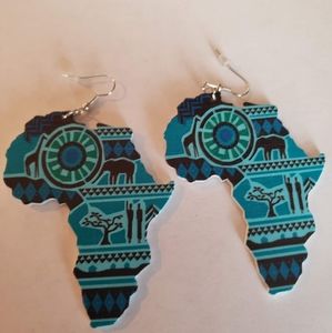 NWT African earrings